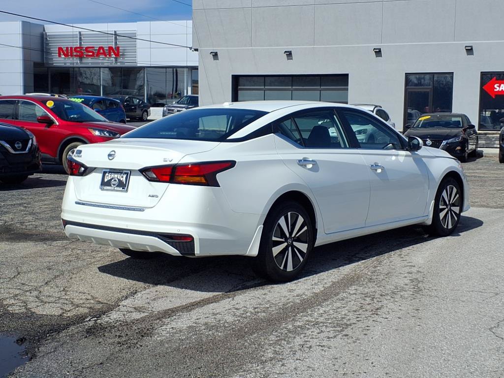 Used 2022 Nissan Altima 2.5 SV AWD/4WD image 6