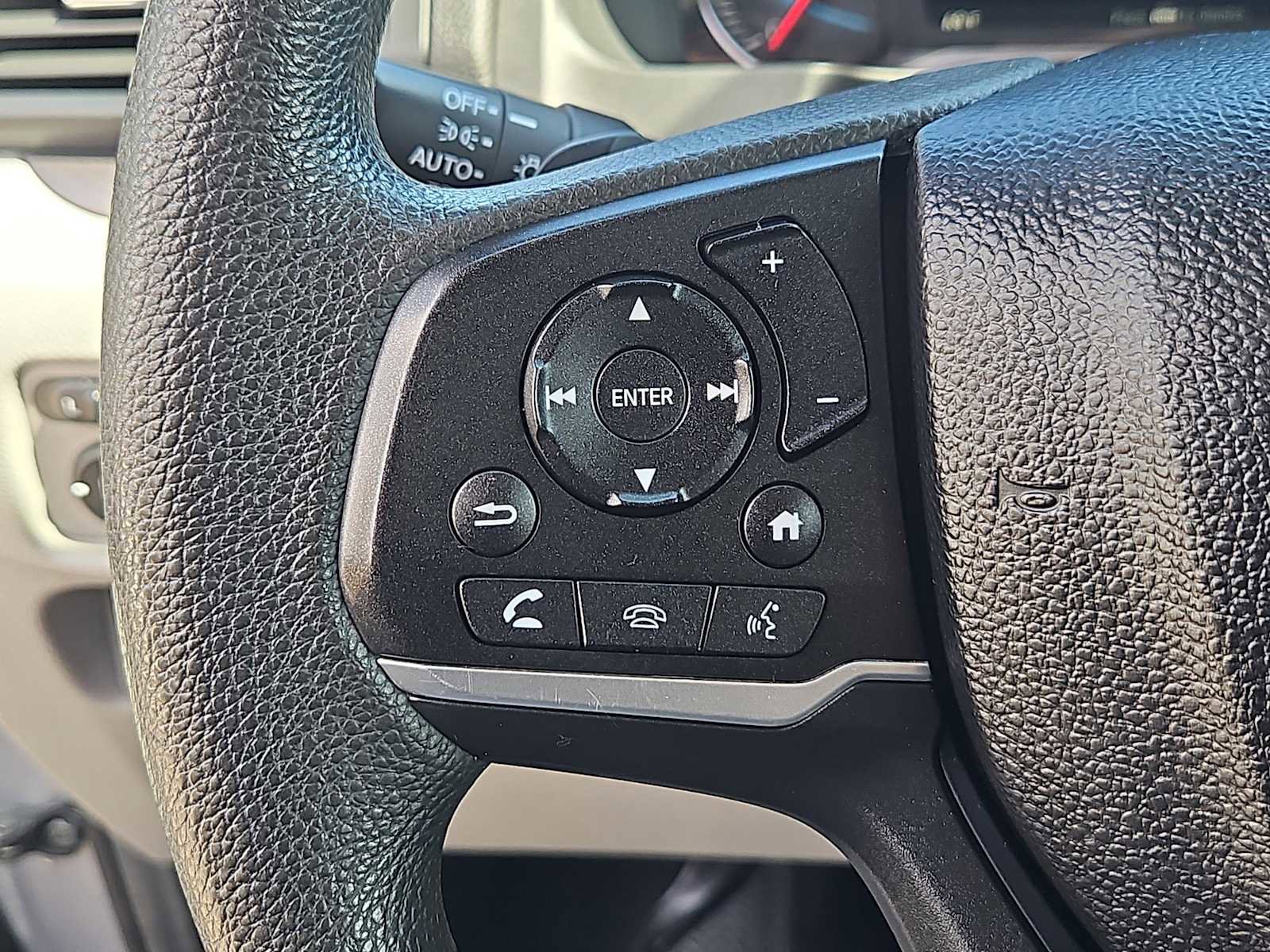 Used 2021 Honda Pilot EX image 18