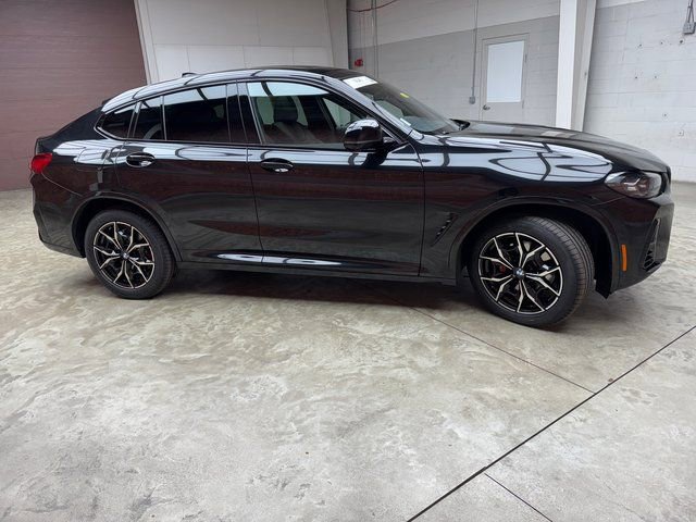Certified 2024 BMW X4 M40i image 6