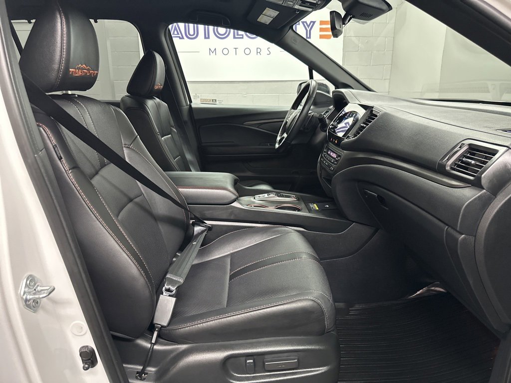 Used 2024 Honda Passport TrailSport image 22