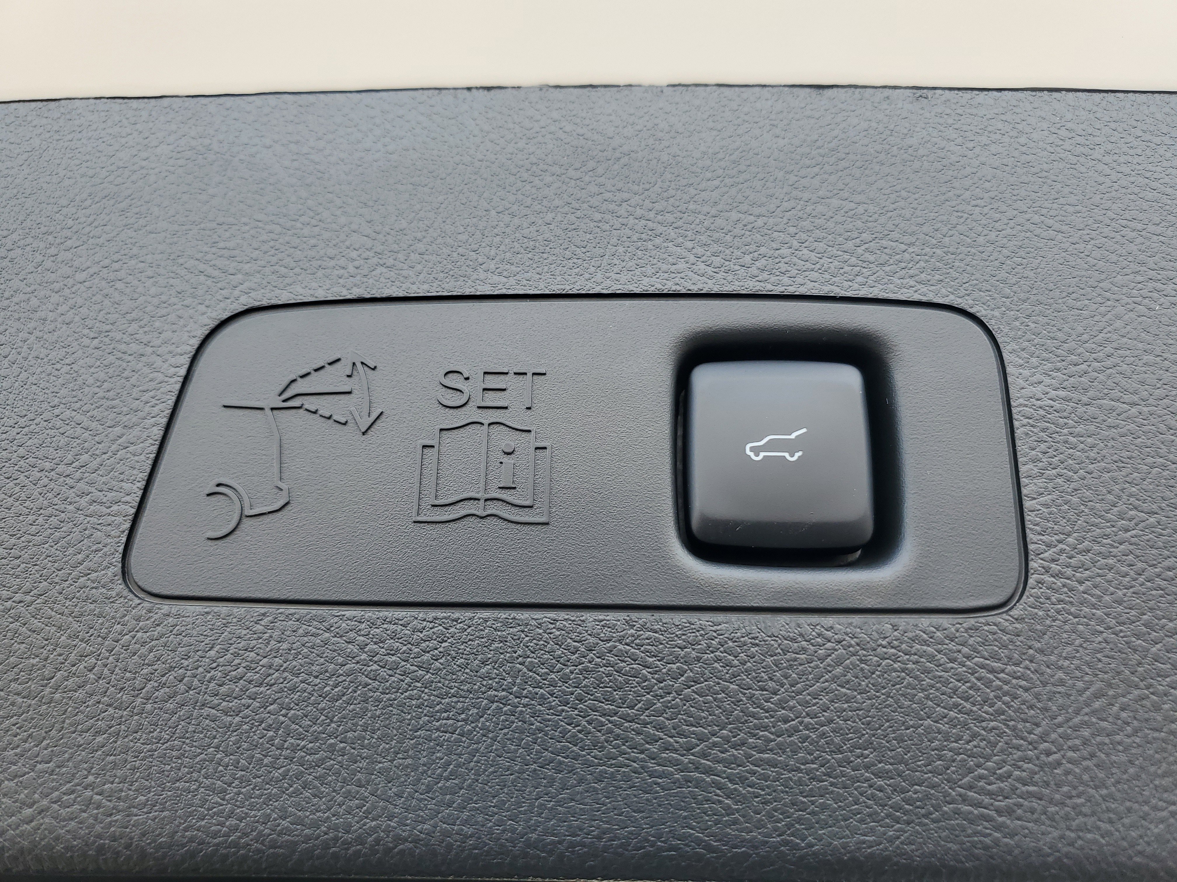 New 2026 Lincoln Corsair Reserve image 30