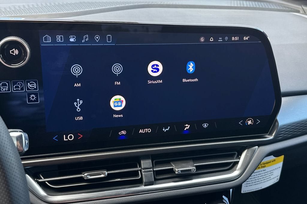 New 2026 Chevrolet Equinox EV LT FWD image 17