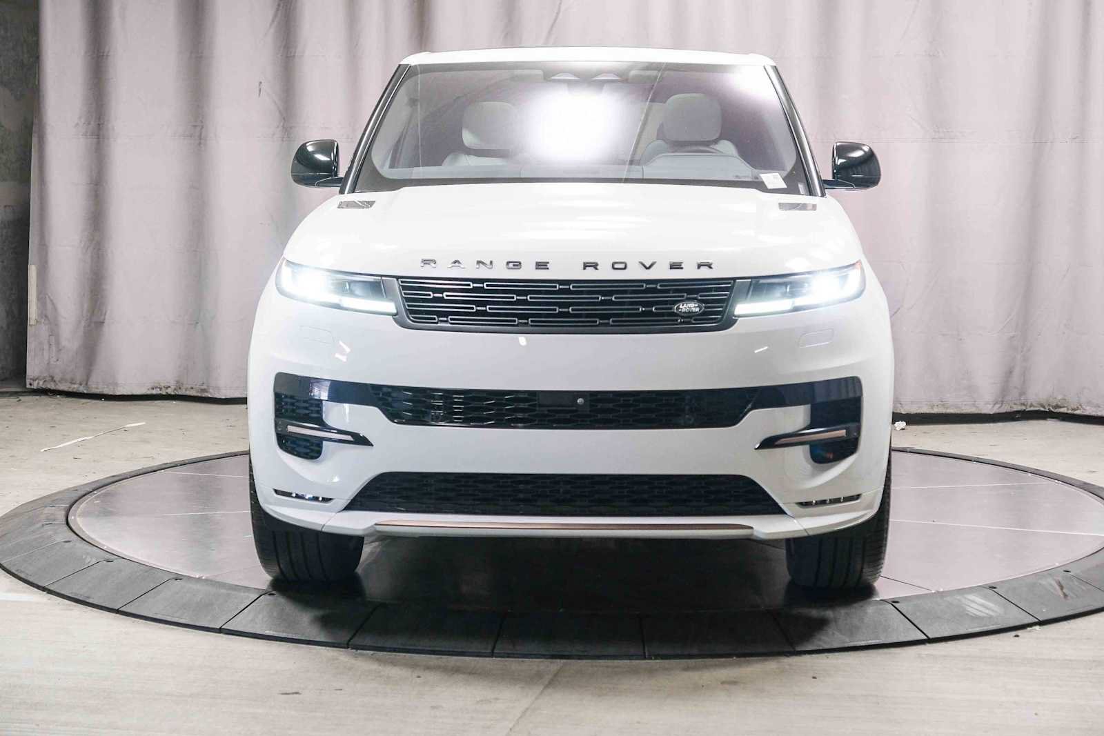 Used 2023 Land Rover Range Rover Sport SE Dynamic AWD/4WD image 6