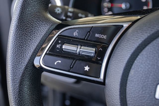 Used 2024 Kia Forte LXS image 12