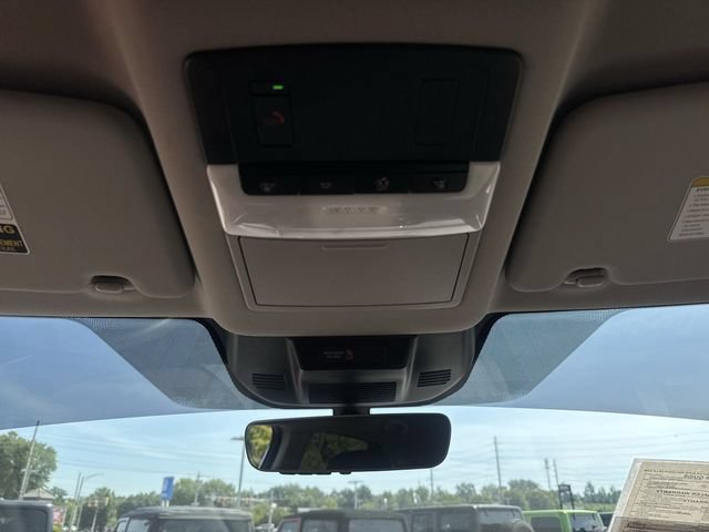 Used 2023 Nissan Rogue SV FWD image 23