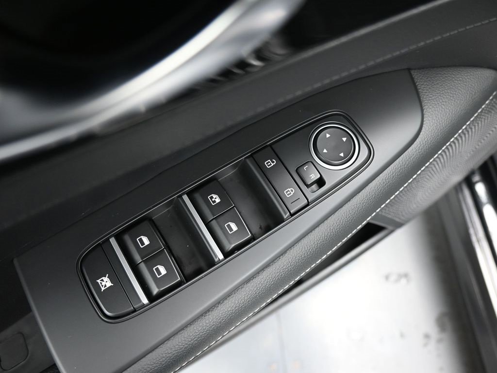 Used 2024 Kia Forte GT-Line w/ GT-Line Premium Package image 31