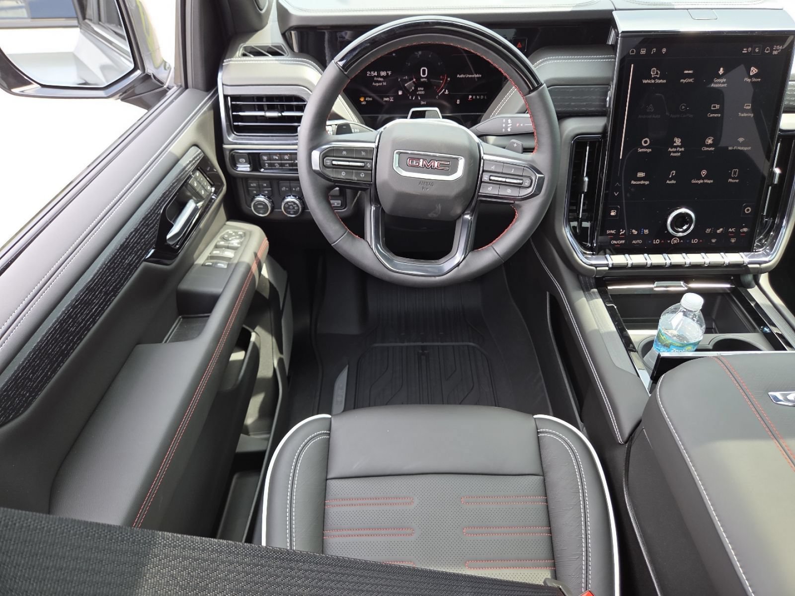 New 2026 GMC Yukon XL AT4 Ultimate w/ LPO, Floor Liner Package AWD/4WD image 32