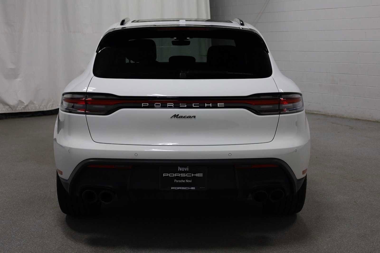 Certified 2026 Porsche Macan image 6