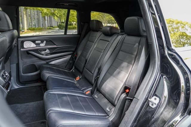 Used 2024 Mercedes-Benz GLS 450 4MATIC w/ Pinnacle Trim Package image 45