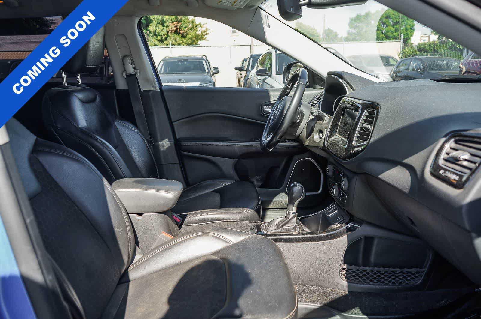 Used 2019 Jeep Compass Latitude FWD image 19