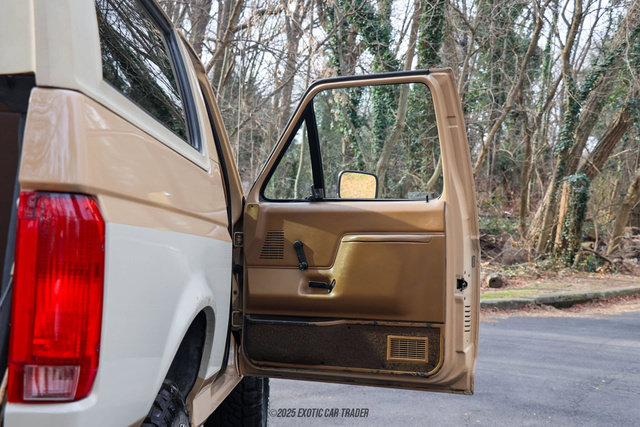 Used 1990 Ford Bronco AWD/4WD image 34
