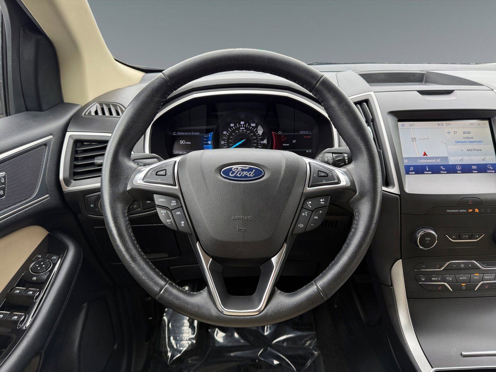 Used 2020 Ford Edge SEL image 16