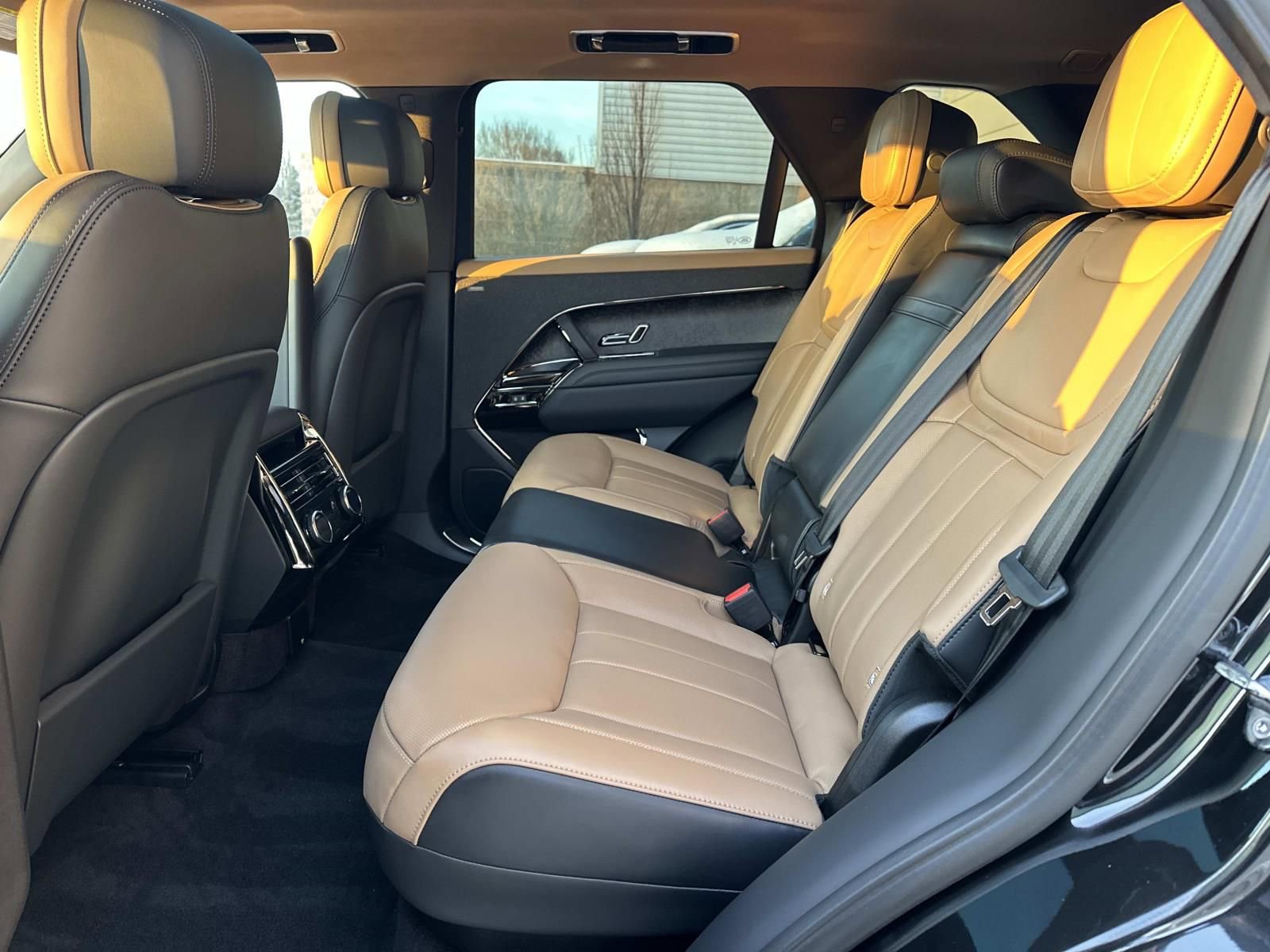 New 2026 Land Rover Range Rover Sport Dynamic SE image 19