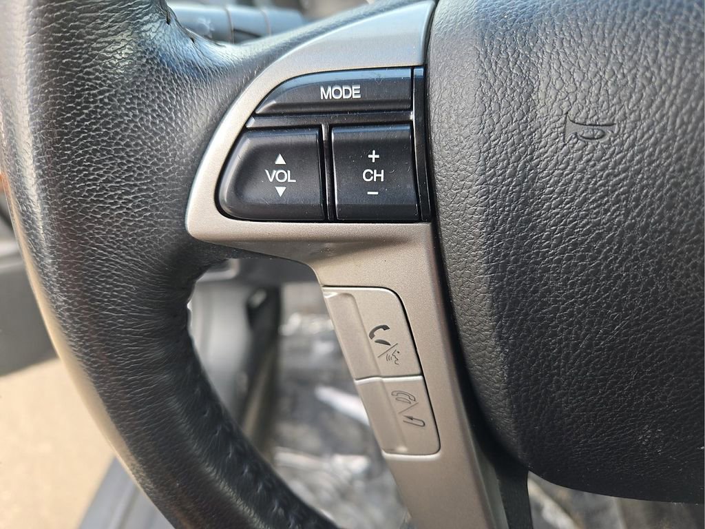 Used 2011 Honda Accord EX-L image 23