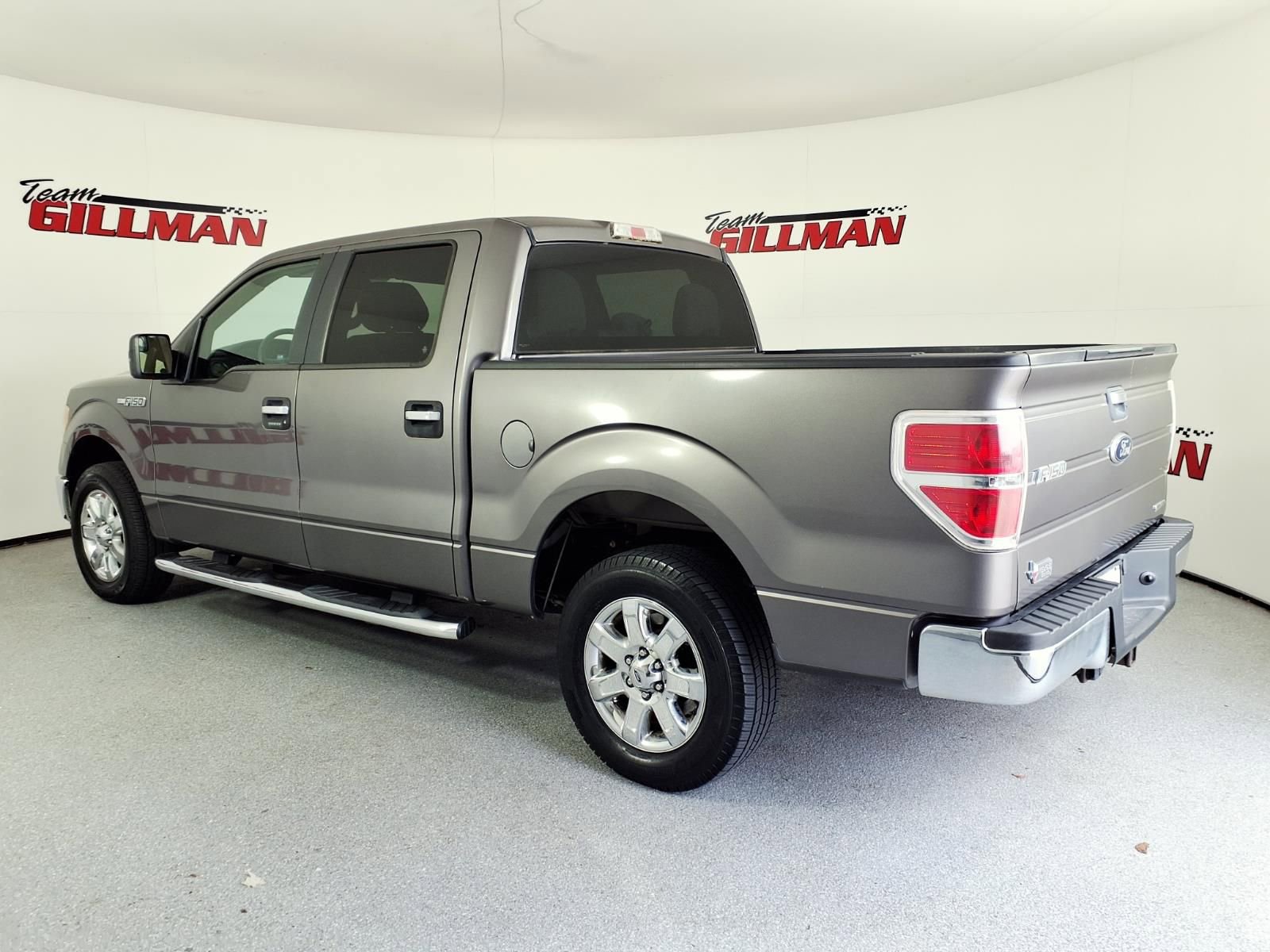 Used 2014 Ford F150 XLT w/ XLT Chrome Package RWD image 2
