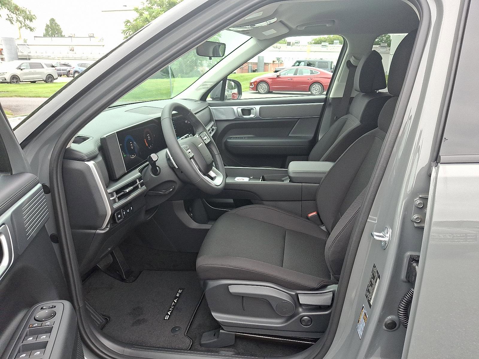 New 2026 Hyundai Santa Fe SE image 9