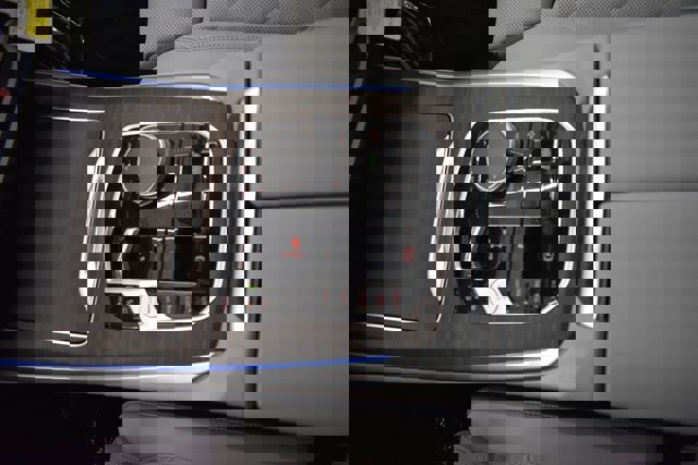 New 2026 BMW X5 xDrive50e image 30