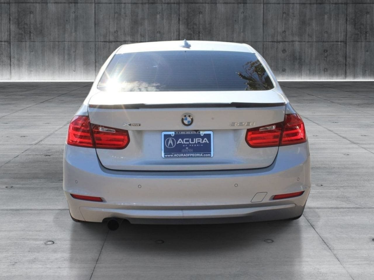 Used 2015 BMW 328i xDrive Sedan AWD/4WD image 5
