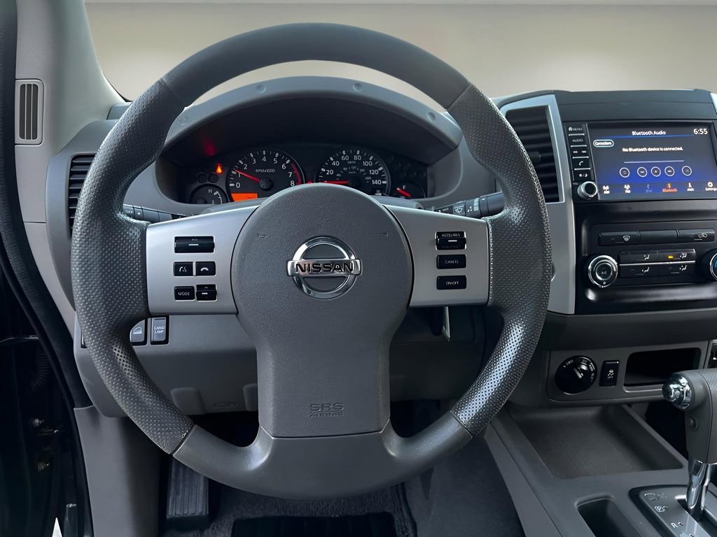 Used 2019 Nissan Frontier SV image 16