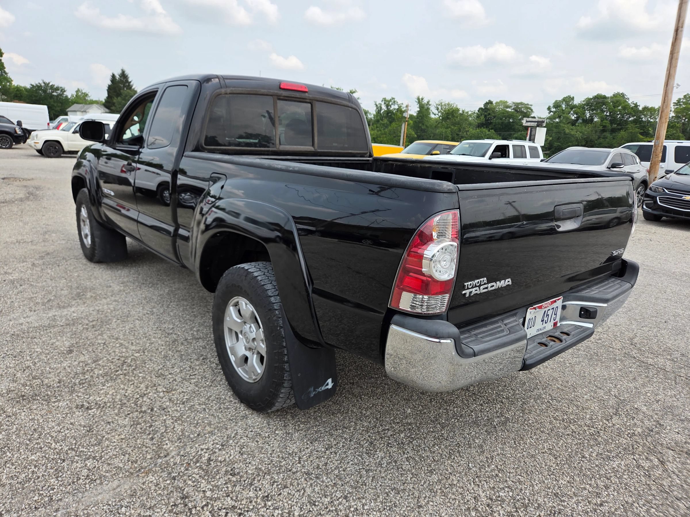Used 2011 Toyota Tacoma 4x4 Access Cab w/ SR5 Pkg #2 image 6
