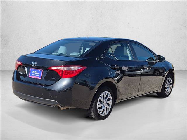 Used 2017 Toyota Corolla LE w/ Carpet Mat Package (TMS) FWD image 5