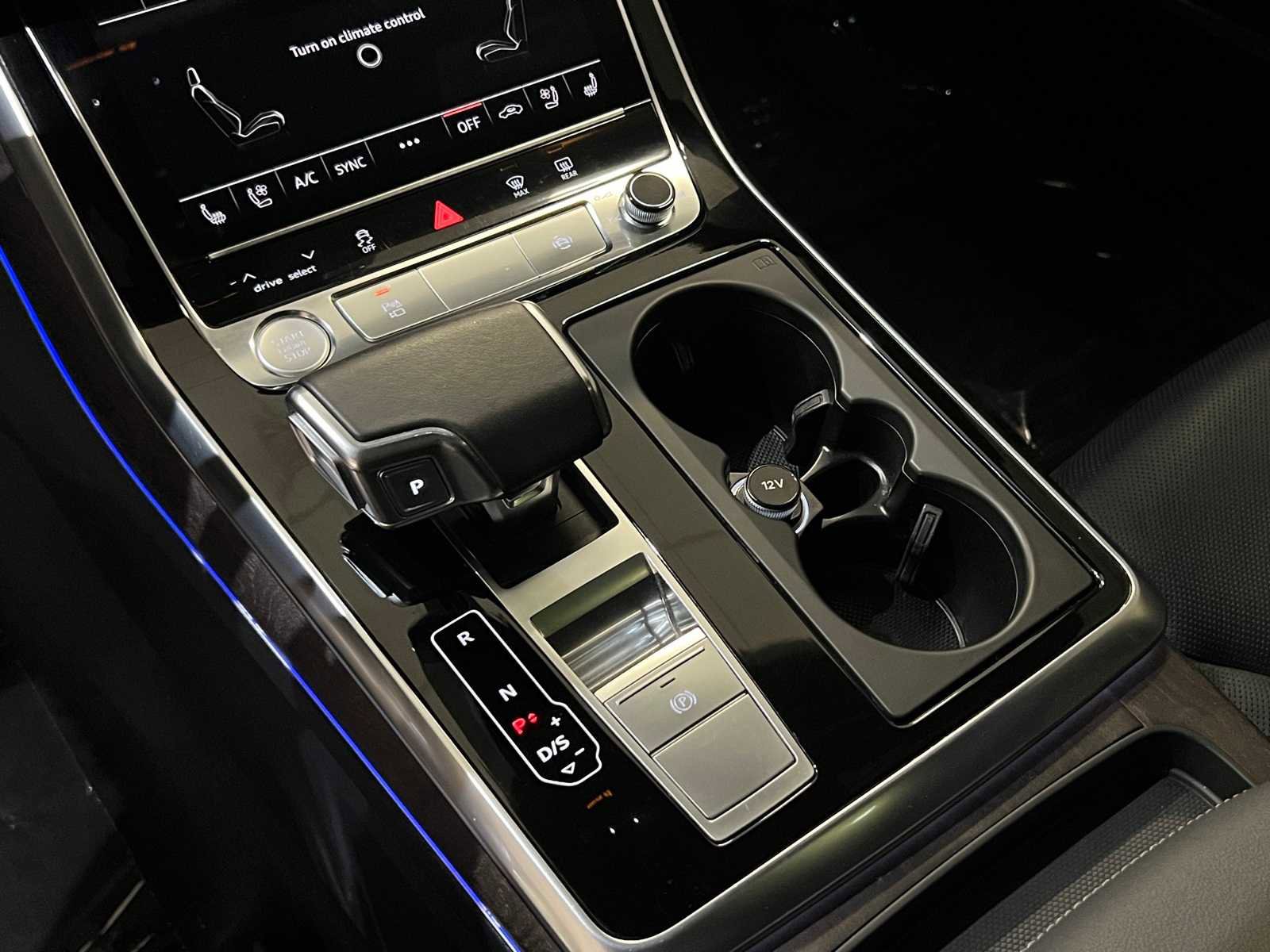 Used 2020 Audi Q8 Prestige image 23