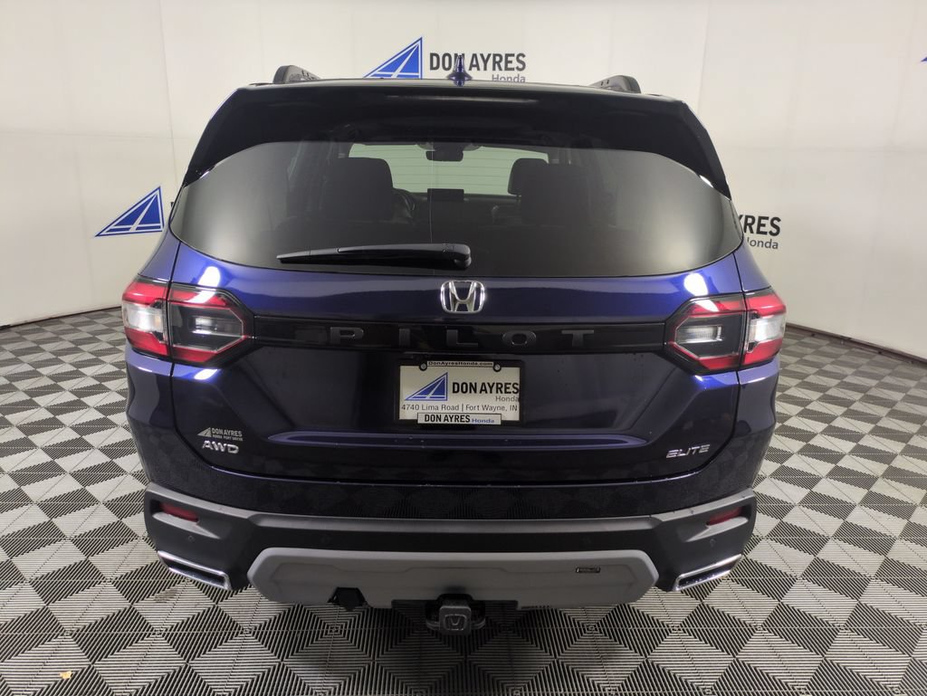 Certified 2025 Honda Pilot Elite image 5
