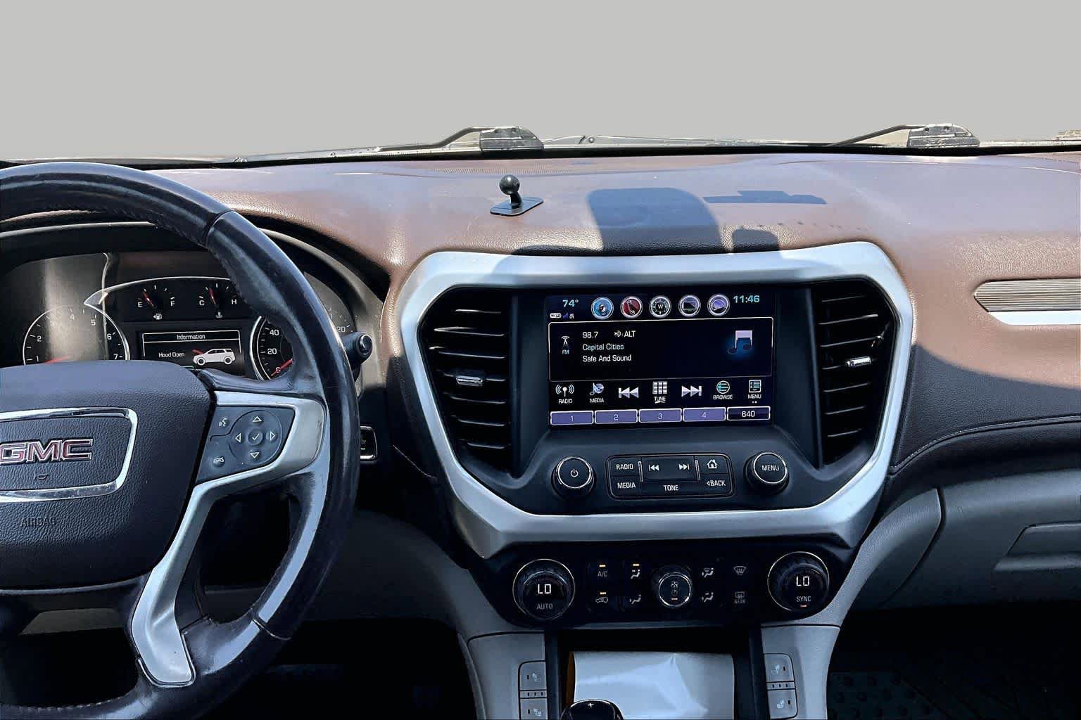 Used 2018 GMC Acadia SLT FWD image 6