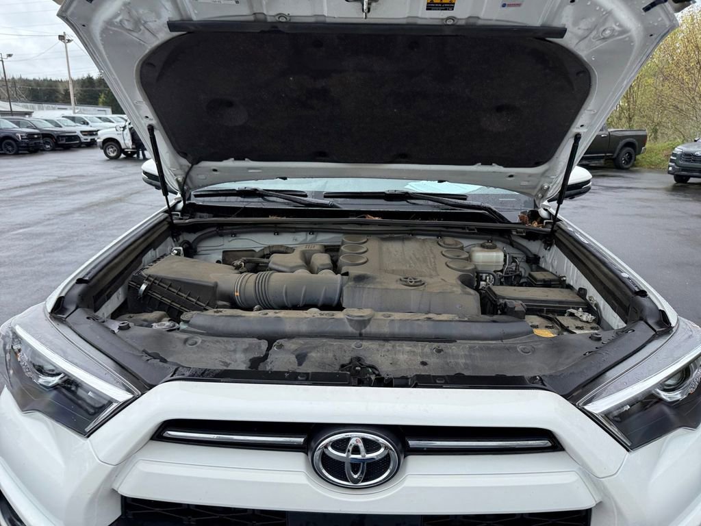 Used 2022 Toyota 4Runner TRD Sport w/ Technology Package AWD/4WD image 21