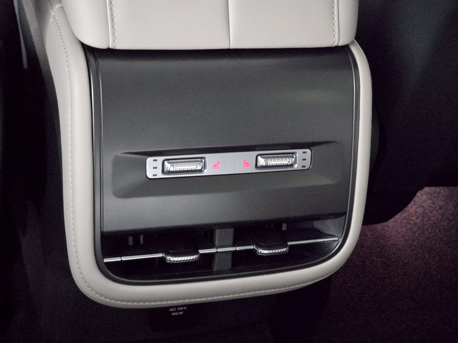 New 2026 Lincoln Nautilus Reserve w/ Jet Appearance Package AWD/4WD image 17