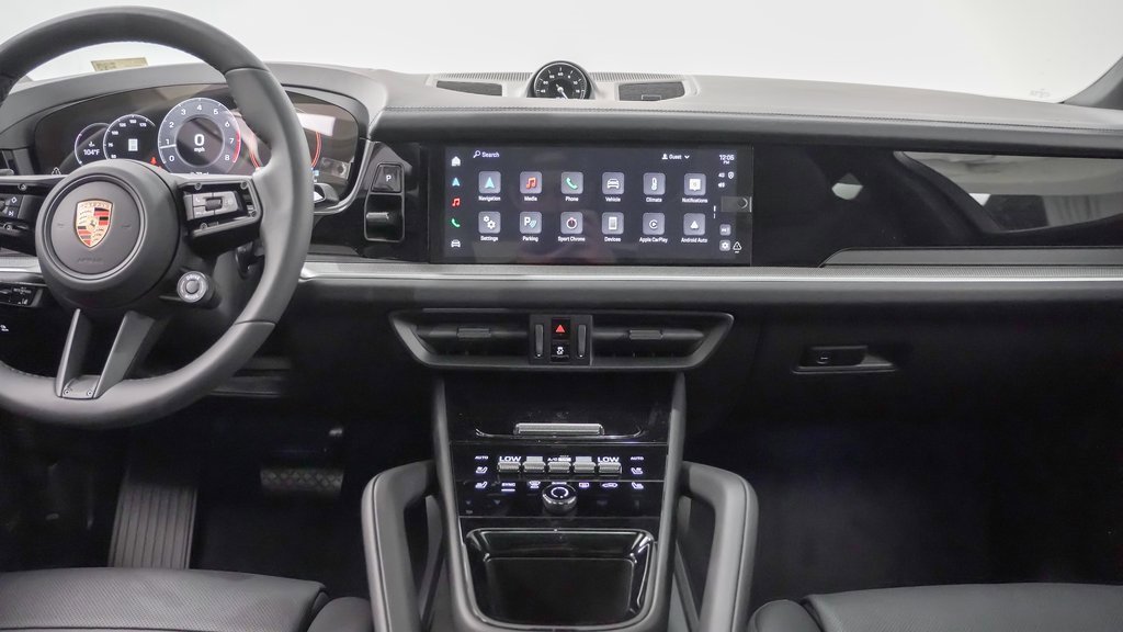 New 2025 Porsche Cayenne Coupe image 21