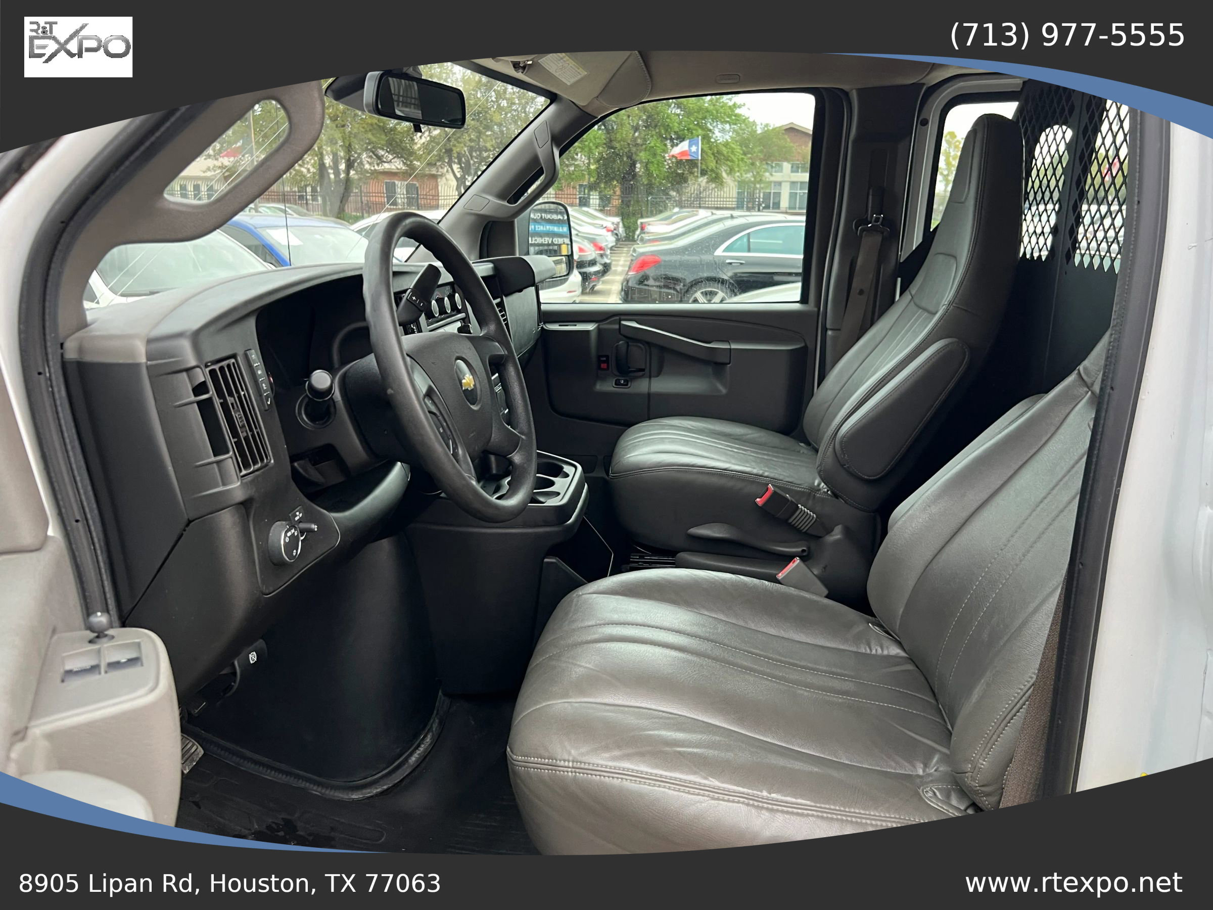 Used 2021 Chevrolet Express 2500 w/ Driver Convenience Package image 22