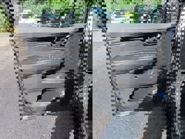 New 2026 Honda Odyssey Touring image 18