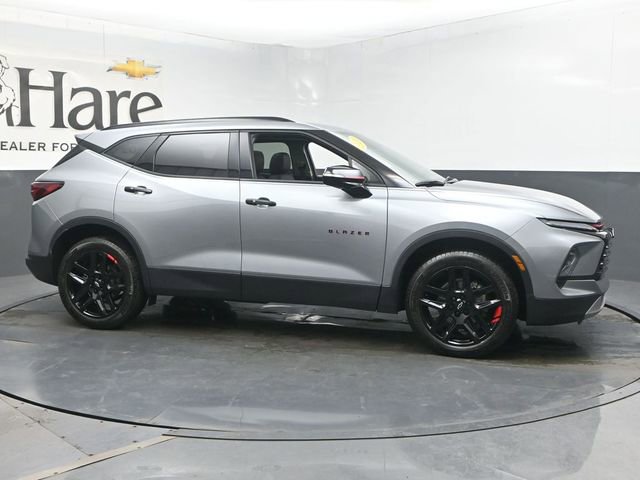 Used 2024 Chevrolet Blazer LT w/ Redline Edition FWD image 1