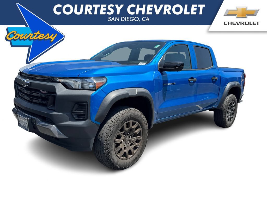 Used 2023 Chevrolet Colorado Trail Boss w/ Technology Package AWD/4WD image 1