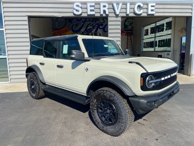 New 2025 Ford Bronco Outer Banks image 4