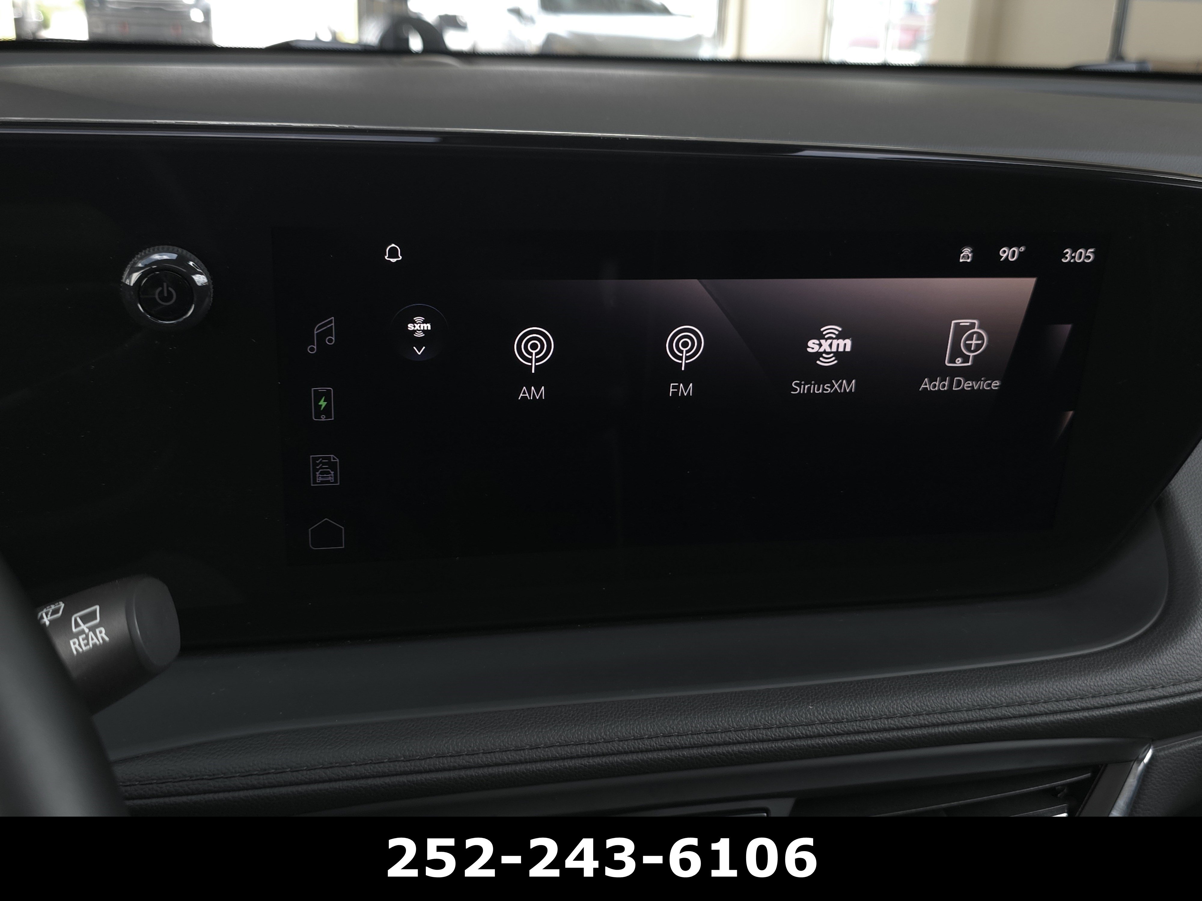 Used 2025 Buick Encore GX Avenir w/ Avenir Technology Package AWD/4WD image 17