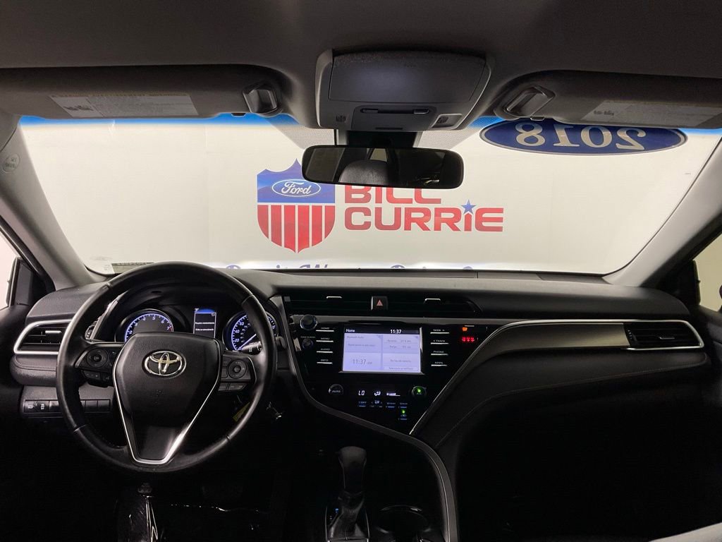 Used 2018 Toyota Camry SE FWD image 17
