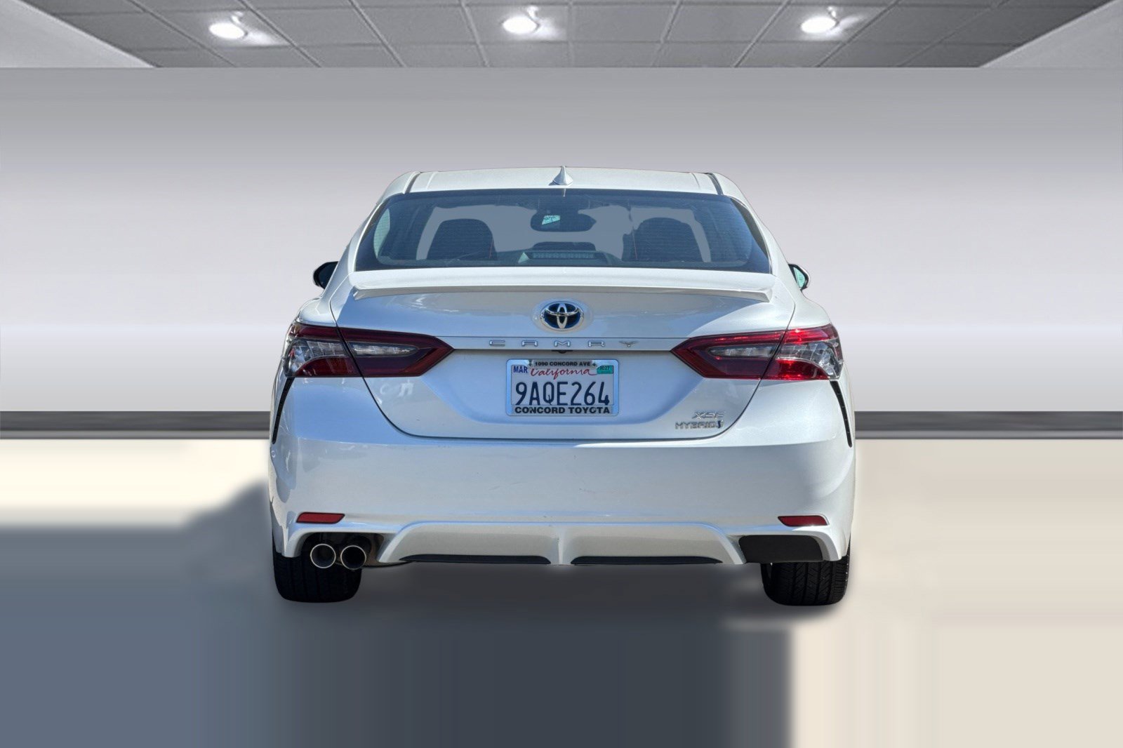 Certified 2022 Toyota Camry XSE FWD image 8