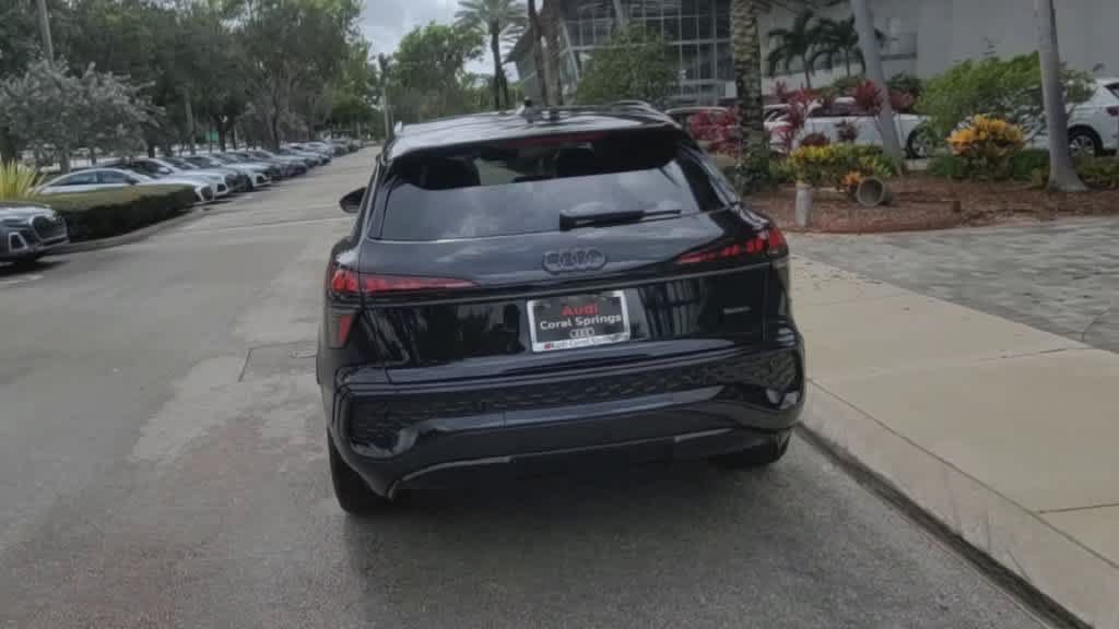 New 2026 Audi Q3 quattro 2.0T AWD/4WD image 7