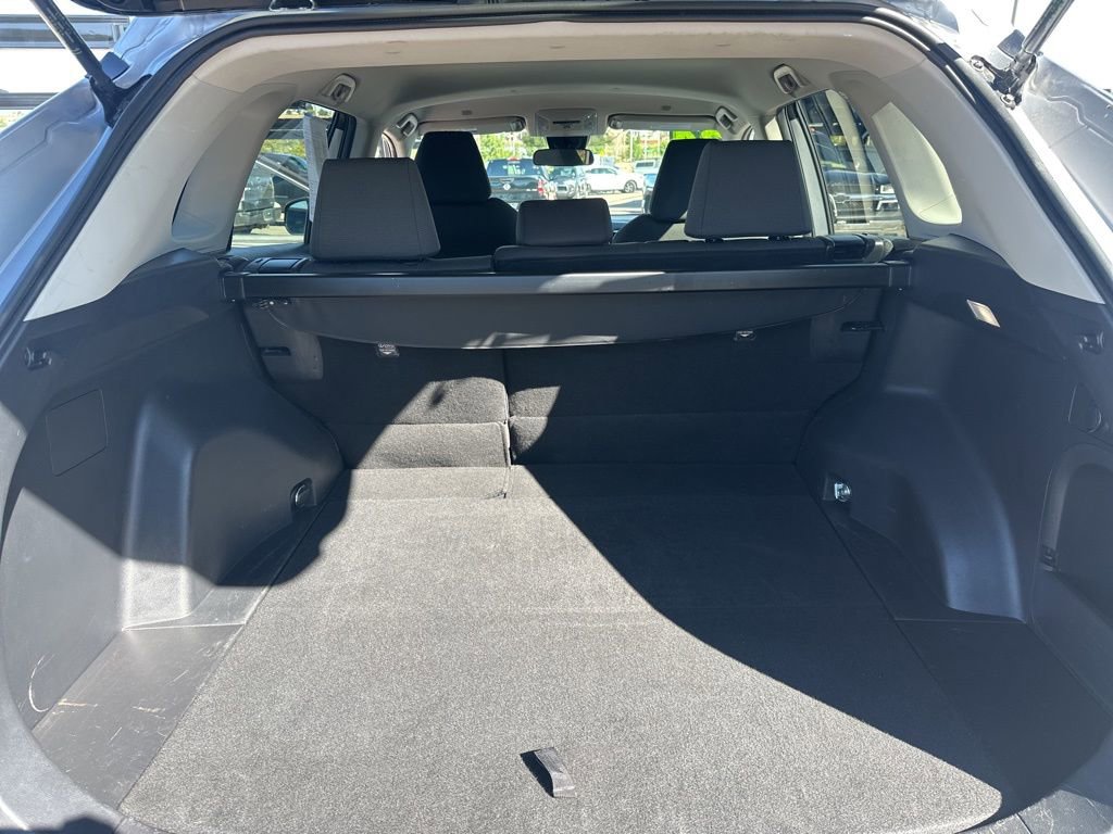 Used 2024 Toyota RAV4 XLE image 30