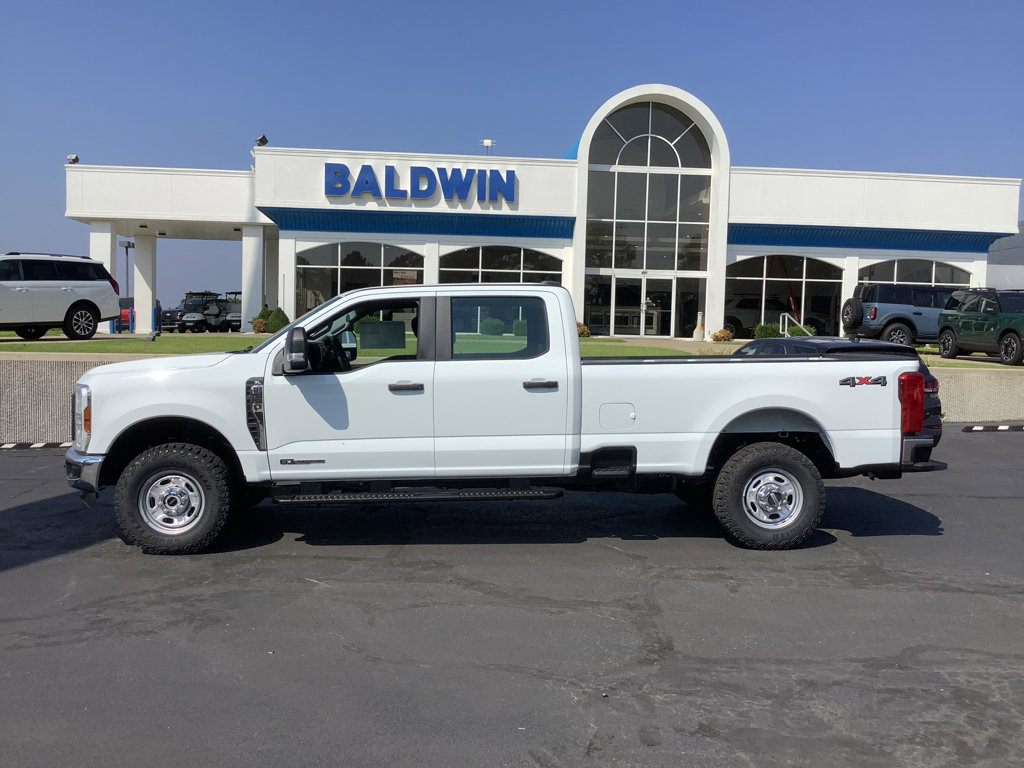 New 2026 Ford F350 XL image 4