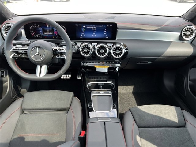 Certified 2025 Mercedes-Benz CLA 250 4MATIC image 2