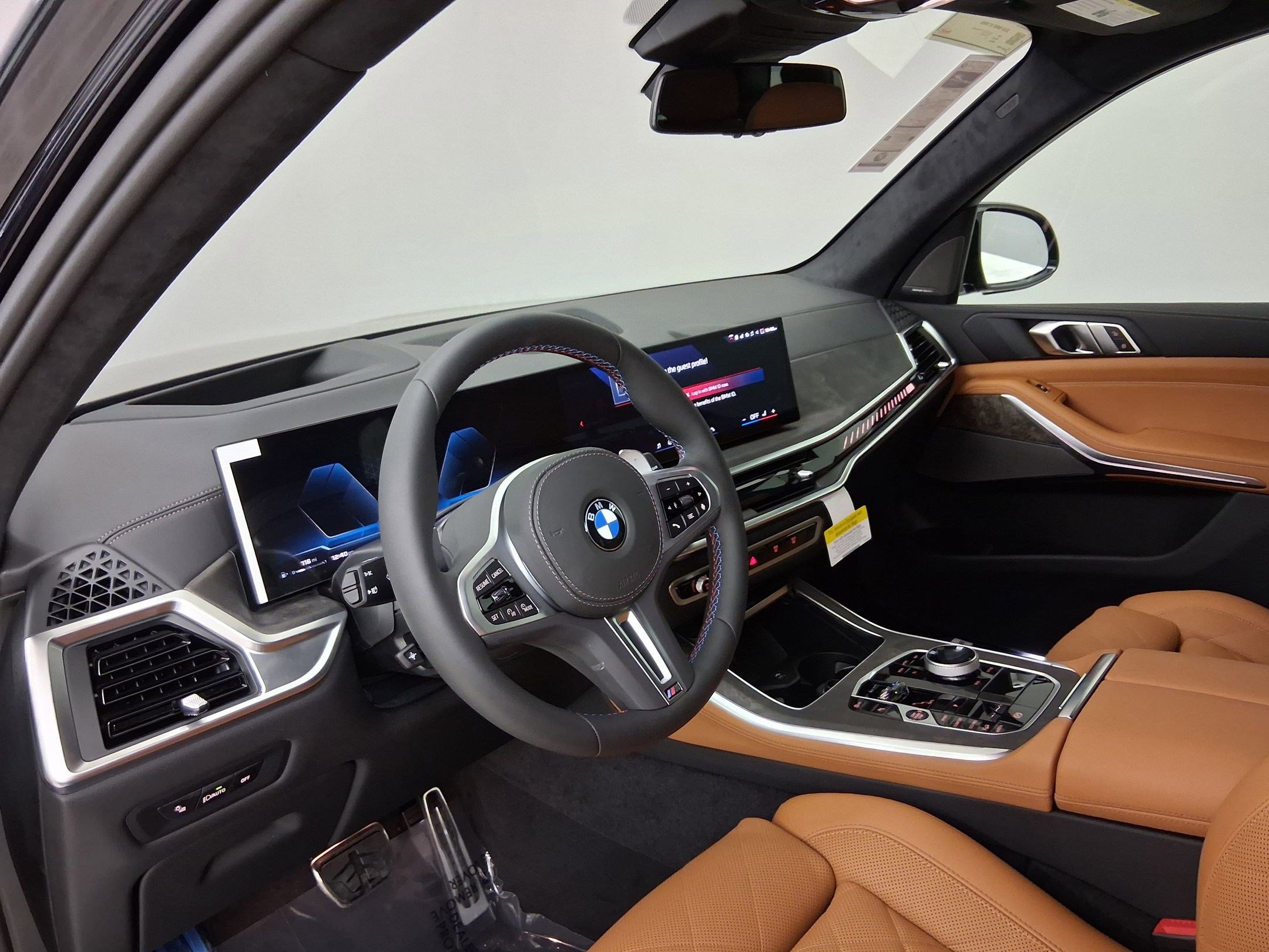 New 2026 BMW X5 M60i AWD/4WD image 2