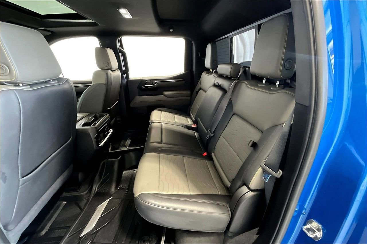 Used 2022 Chevrolet Silverado 1500 ZR2 w/ Technology Package AWD/4WD image 19