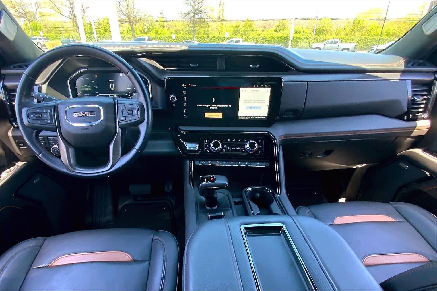 Used 2022 GMC Sierra 1500 AT4 w/ AT4 Premium Package AWD/4WD image 15