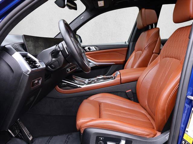 Used 2023 BMW X7 M60i w/ Executive Package image 19