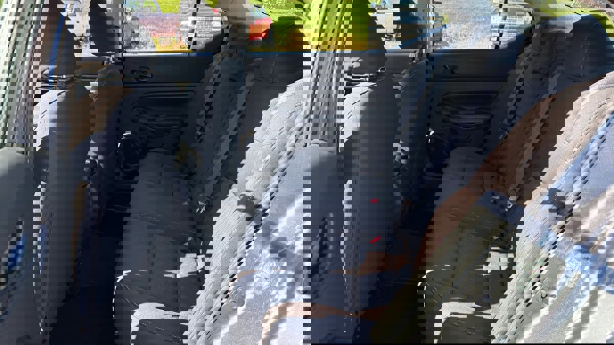 Used 2024 Nissan Altima 2.5 SV image 10