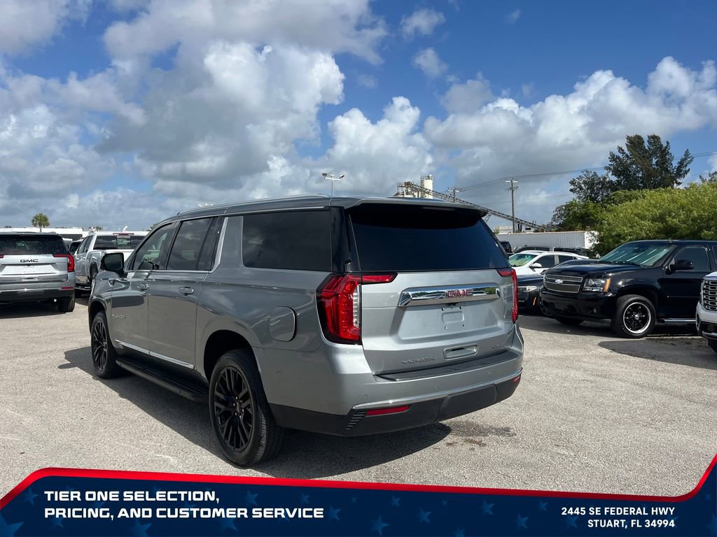 Used 2024 GMC Yukon XL SLT w/ SLT Premium Package AWD/4WD image 5