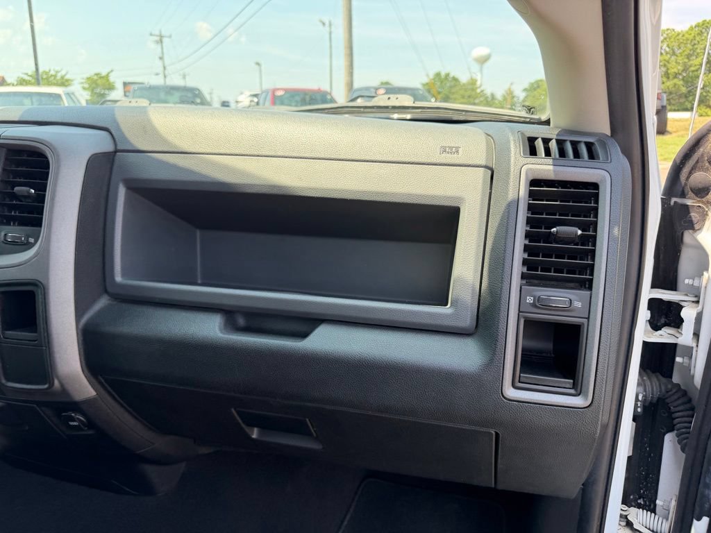 Used 2016 RAM 1500 Express w/ Popular Equipment Group AWD/4WD image 33